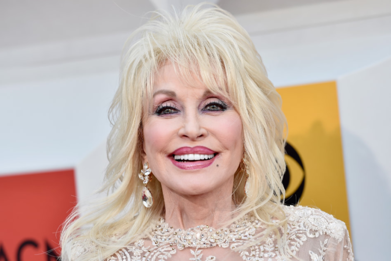 dolly parton net worth