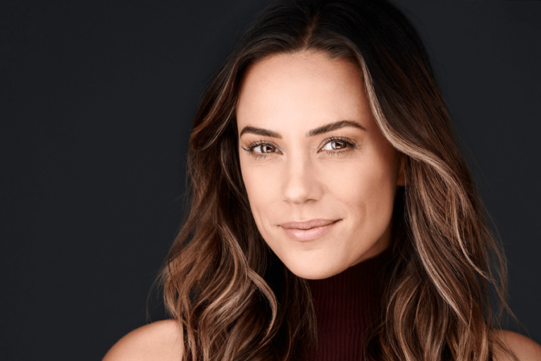 Jana Kramer Net Worth